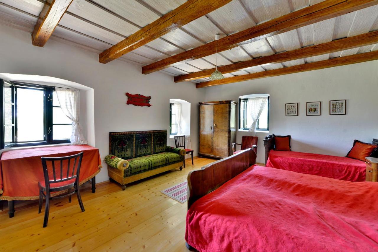 Lelle Vineyard Cottages Balatonlelle Eksteriør billede