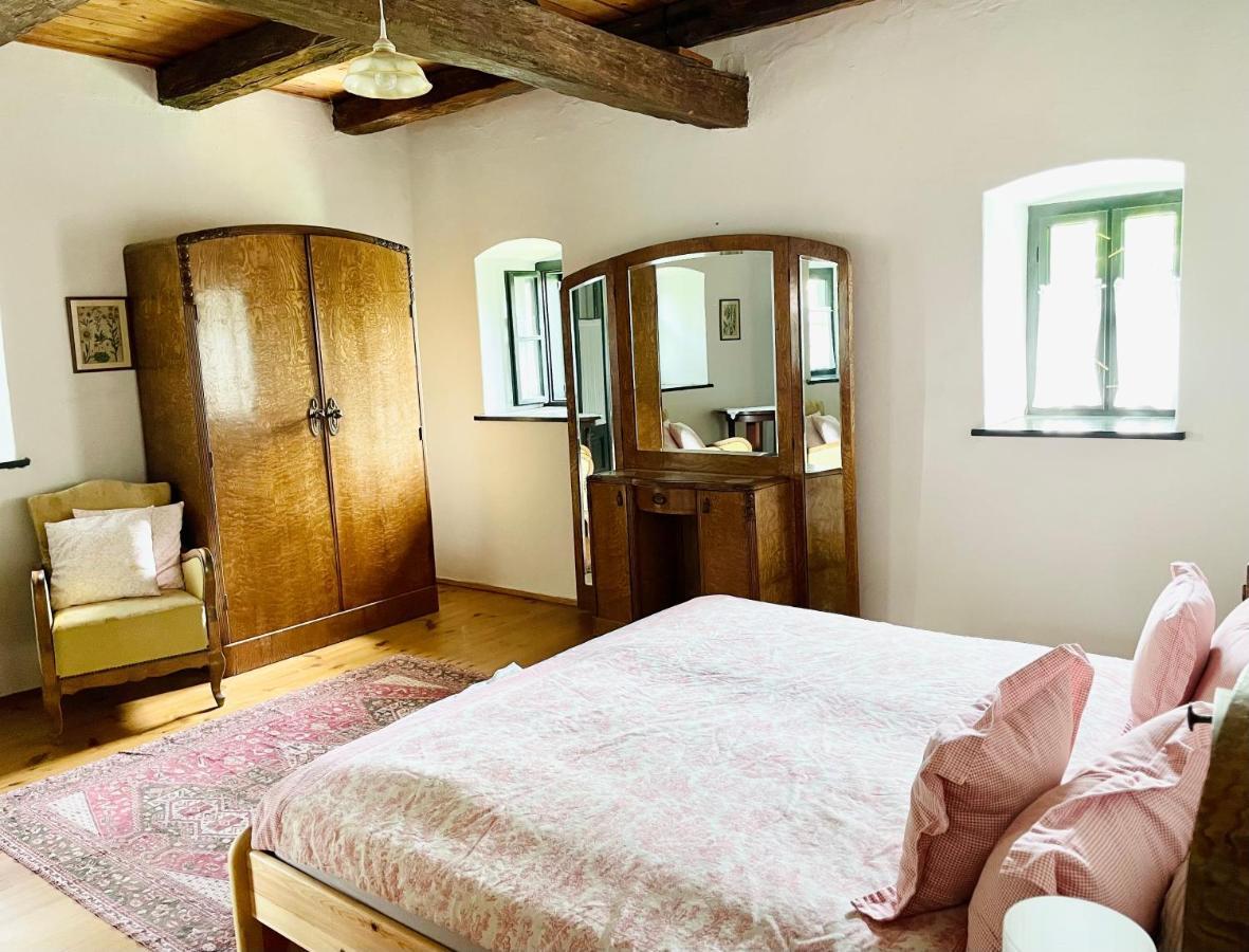 Lelle Vineyard Cottages Balatonlelle Eksteriør billede